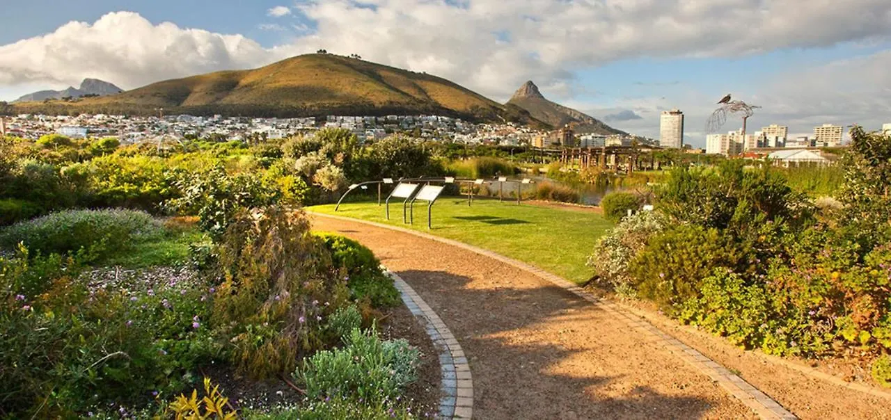 Cascades 507 By Ctha Apartment Cape Town