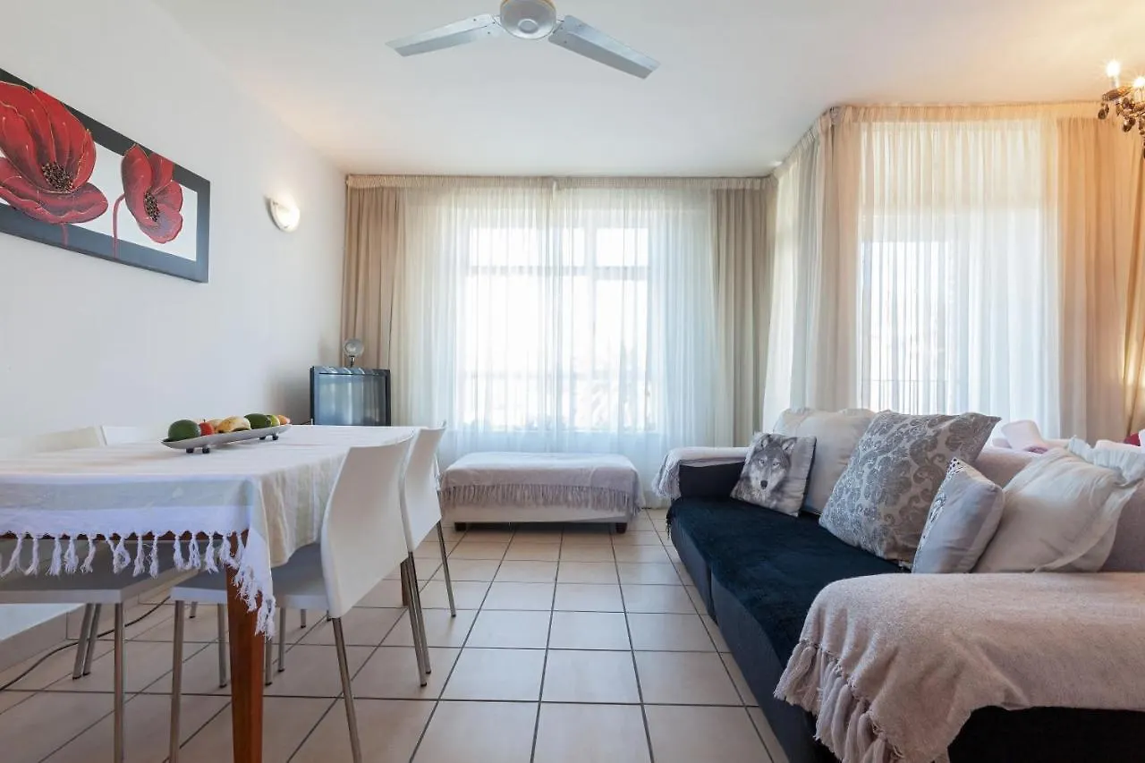Cascades 507 By Ctha Apartment Cape Town 0*,